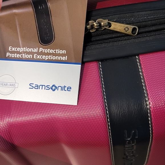Samsonite luggage - Picture 3 of 3